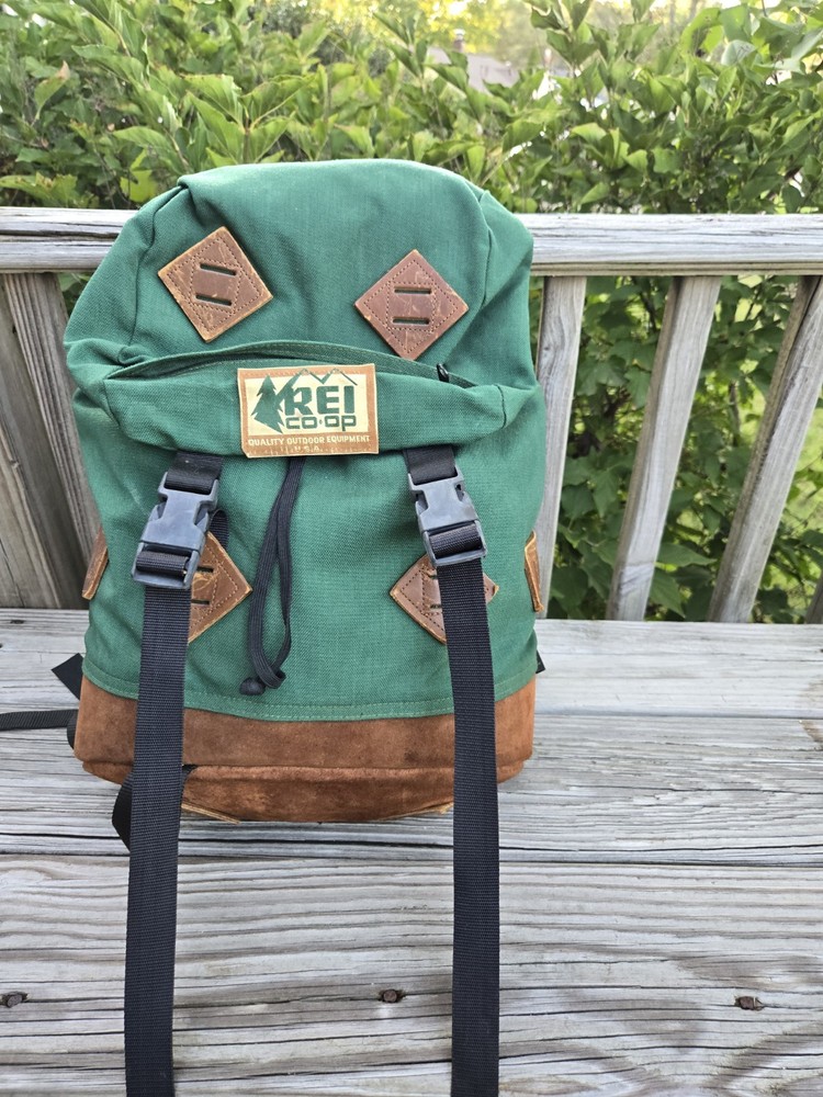 Vintage REI Co-Op Backpack Seattle USA Early 80's Green Canvas Leather
