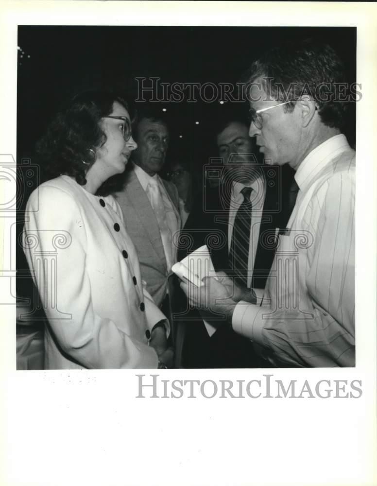1990 Press Photo Avra O'Dwyer of Orleans Parish School Board & Governor Roemer
