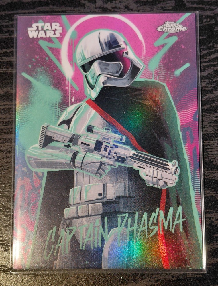 2025 Topps Chrome Star Wars Captain Phasma Galactic Graffiti #GG-6