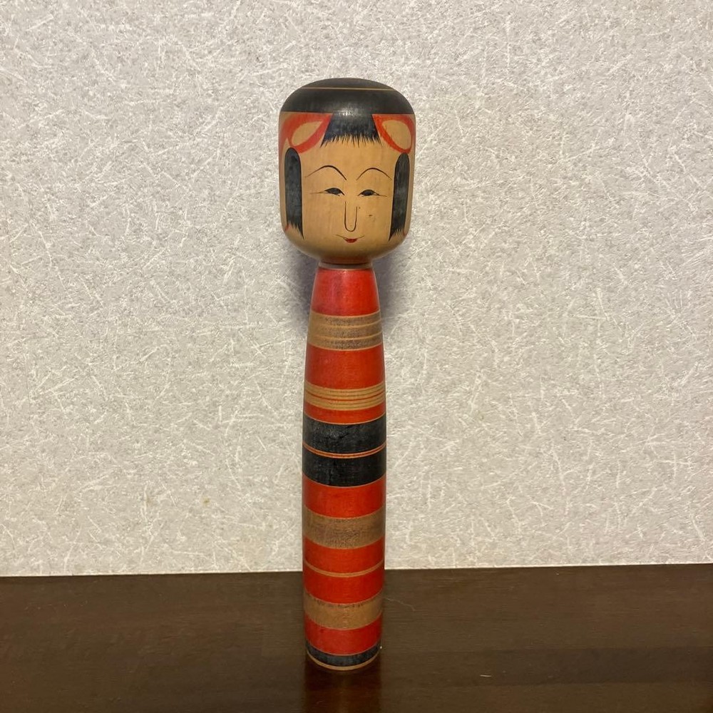 Kokeshi Doll 31cm Traditional Japanese Wooden Figurine Collectible Decorative