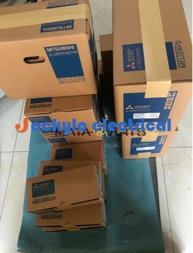 ONE Mitsubishi servo motor HC-RFS503BK HCRFS503BK NEW