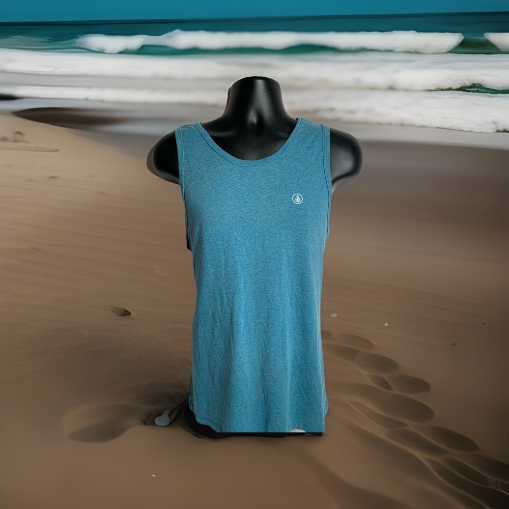 Volcom Men's Sleeveless Tank Top Size Large, Diamond Logo,  Light Blue NWOT
