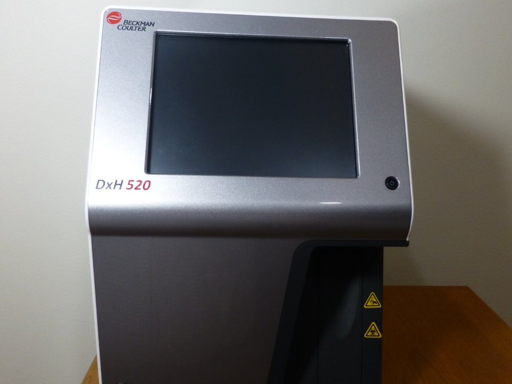 2022 Beckman Coulter DXH 520 Hematology Analyzer Lab Equipment Very Lightly used