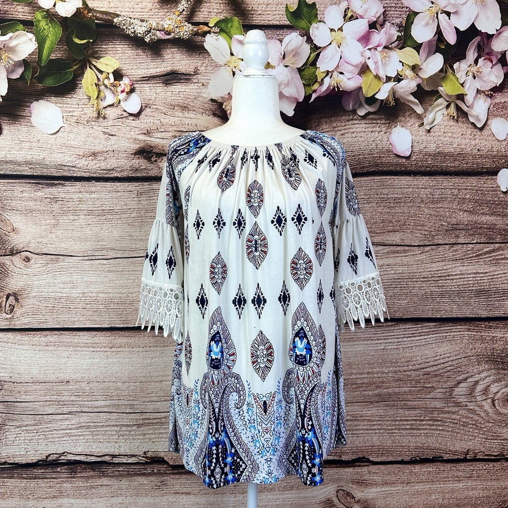 Win Win Women’s Multicolored Boho Abstract Geo Print Lace Embroidered Blouse