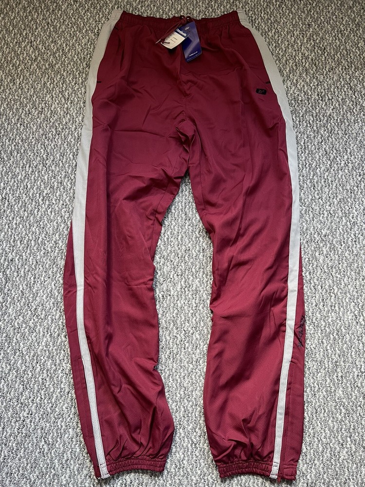 NWT Mens Reebok Track Pants Cranberry Colour Size Medium Woven Free P&P (35)