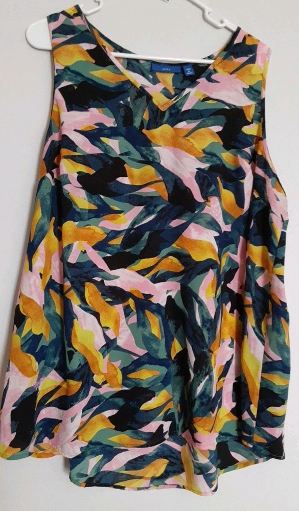 apt 9 sleeveless top Size 1x