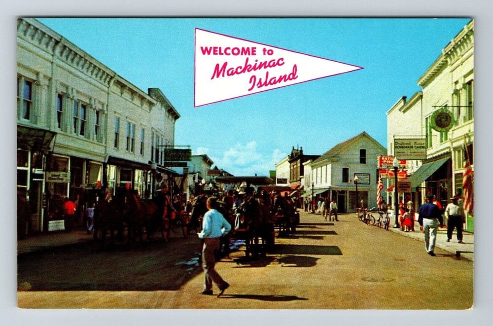 Mackinac Island MI-Michigan, Main Street, Scenic Welcome View, Vintage Postcard