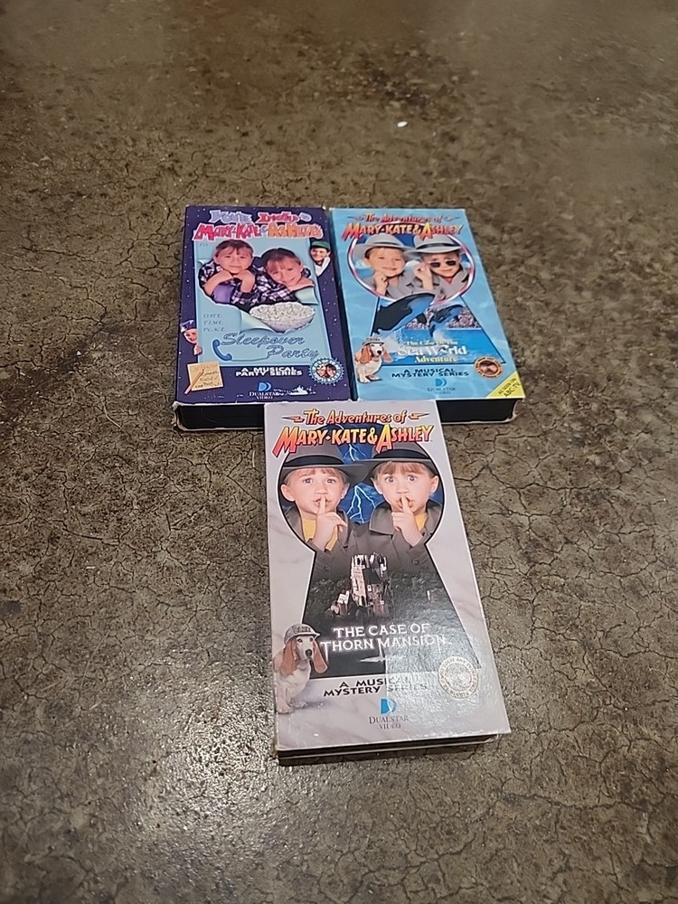 3 VHS Tape Lot The Adventures Of You're Invited Mary Kate & Ashley Olsen - Works