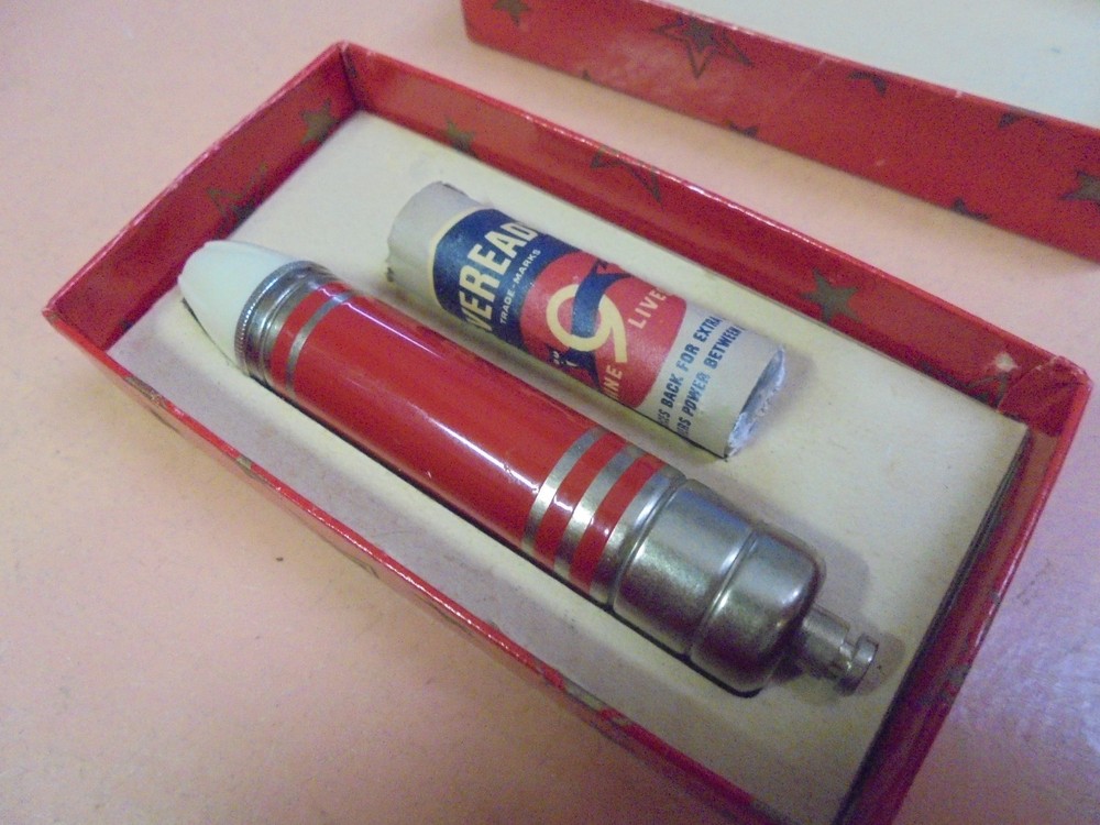 Vintage Small Flashlight in gift box with early Eveready Battery