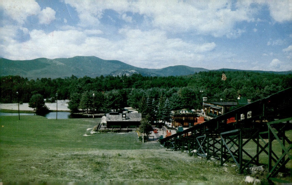1958 Cranmore Mt Skimobile Base Station North Conway NH Photo Chrome Postcard