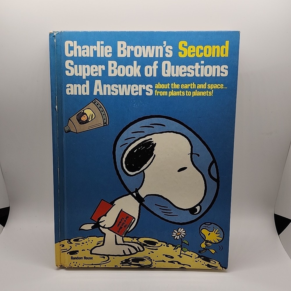 Charlie Brown's Second Super Book of Questions and Answers About the Earth 1977