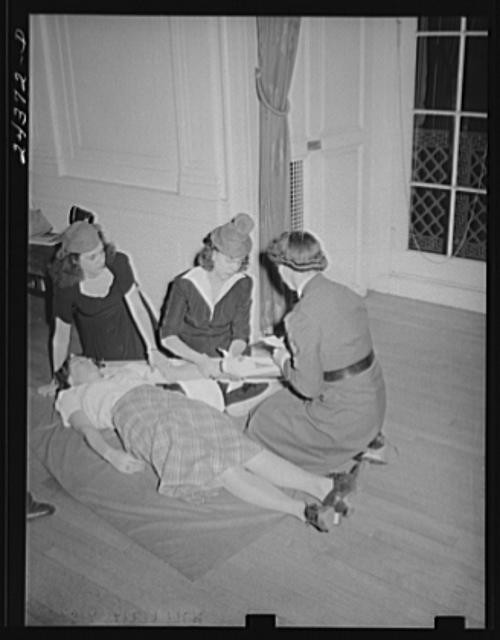 American Red Cross,New York City,NYC,Farm Security Administration,1941,FSA