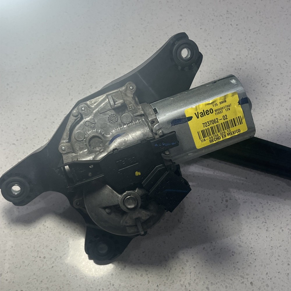 2011-2017 BMW X3 F25 Rear Wiper Motor Replacement