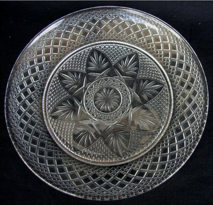 Set Of 4 Cristal D'arques Luminarc Antique Clear Glass Salad Luncheon  Plates 8
