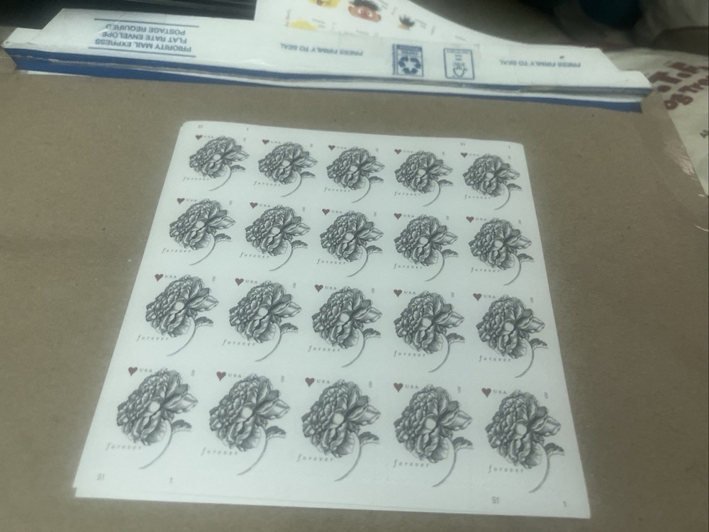 Collectible 2014 US Forever Stamps, Sheet Of 20, MNH, Face Value $15.60, Love