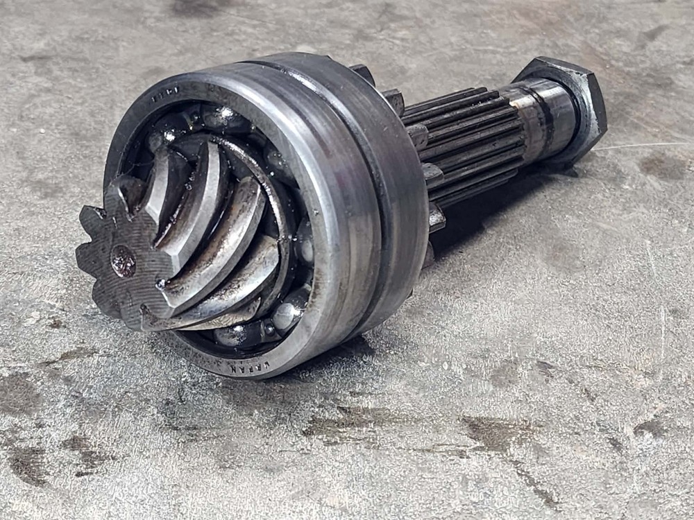 Kubota L1500DT 4X4 Tractor - Rear Pinion Gear