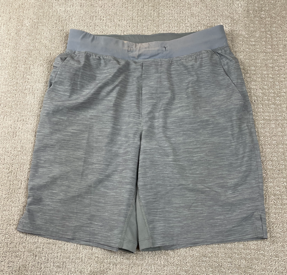 Lululemon Shorts Men Medium 9