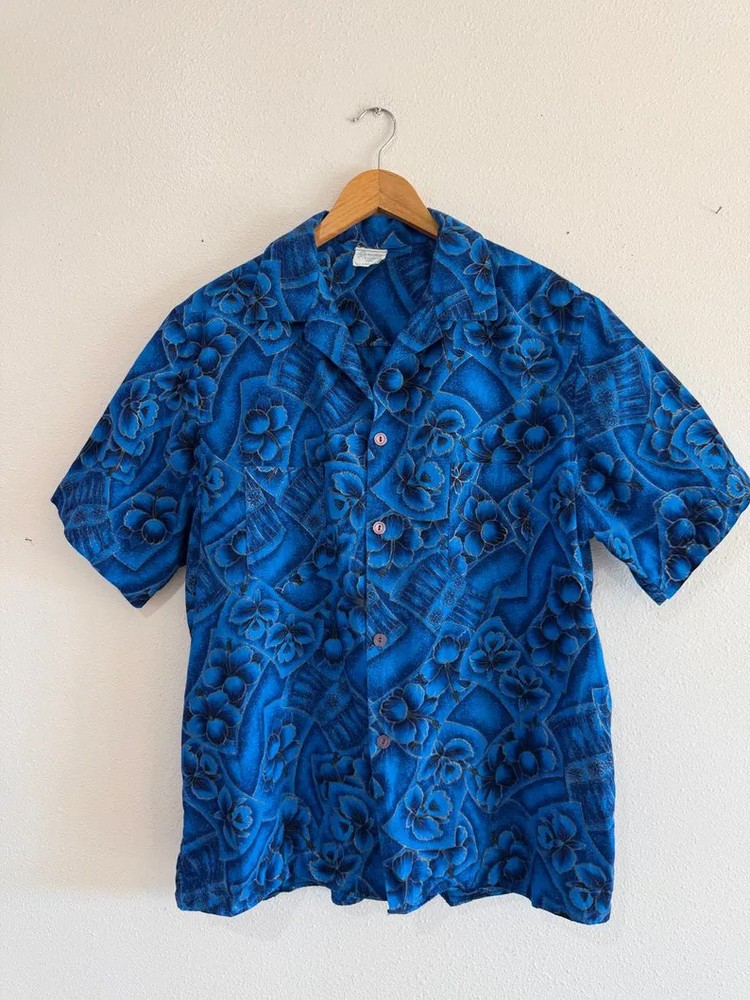 Blue Hawaiian Tiki Shirt Men's Button Up Aloha Beach