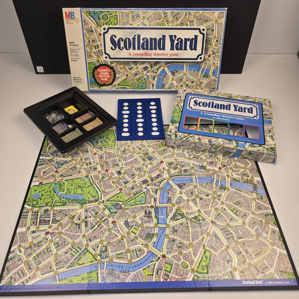Scotland Yard Vintage 1985 Milton Bradley Board Game INCOMPLETE Parts Only READ