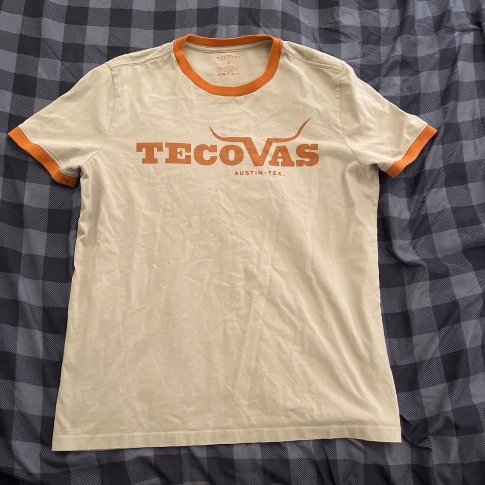 Tecovas Shirt Men's Medium Beige Horns Ringer Logo Graphic Tee Austin Texas