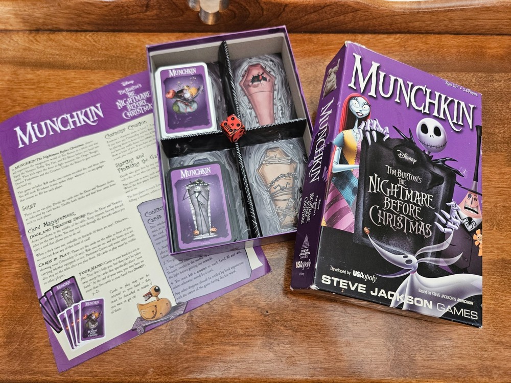 Munchkin card game -  The Nightmare Before Christmas edition - Ages 10+