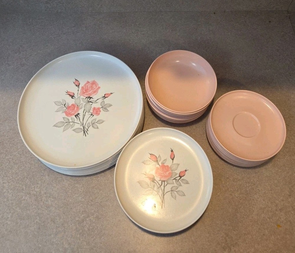 Vintage MCM Aztec Melmac Dinnerware Pink Rose Melamine Plates Bowls Saucers 28pc