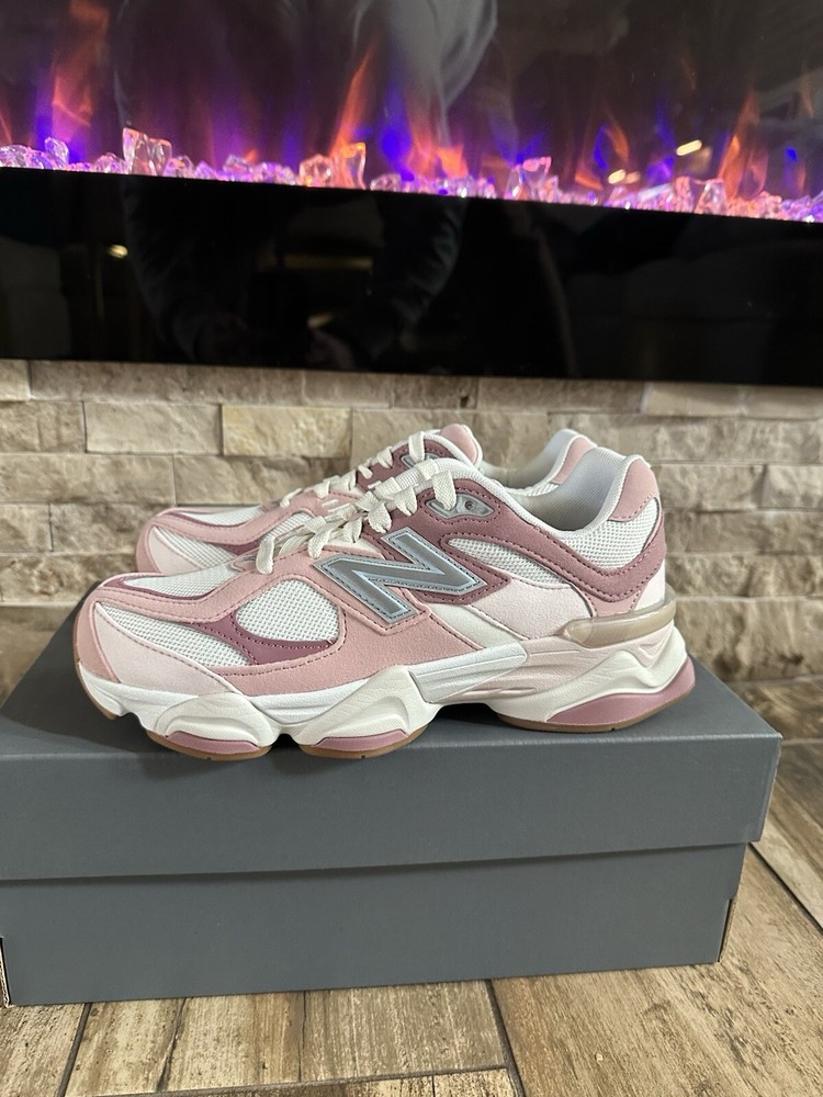 BRAND NEW!!! Super comfy New Balance 9060 “Rose Pink” 6W/4.5M GC9060FR