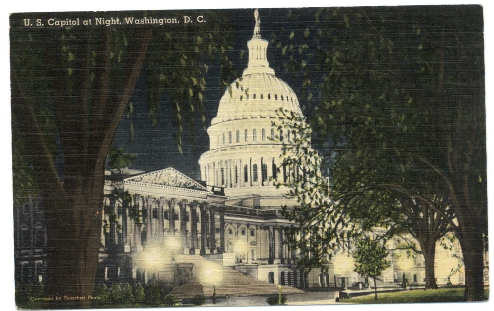 Washington DC US Capitol at night dome unused vintage linen postcard