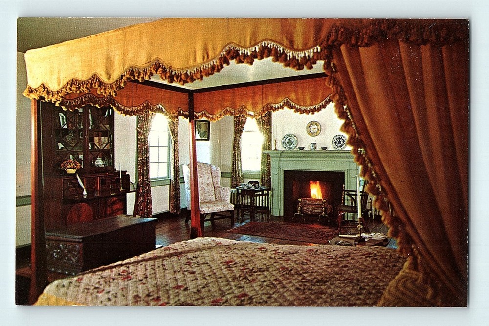 Mary Ball Washington Home George Washington's Mother 4 Poster Bed VA Postcard E5