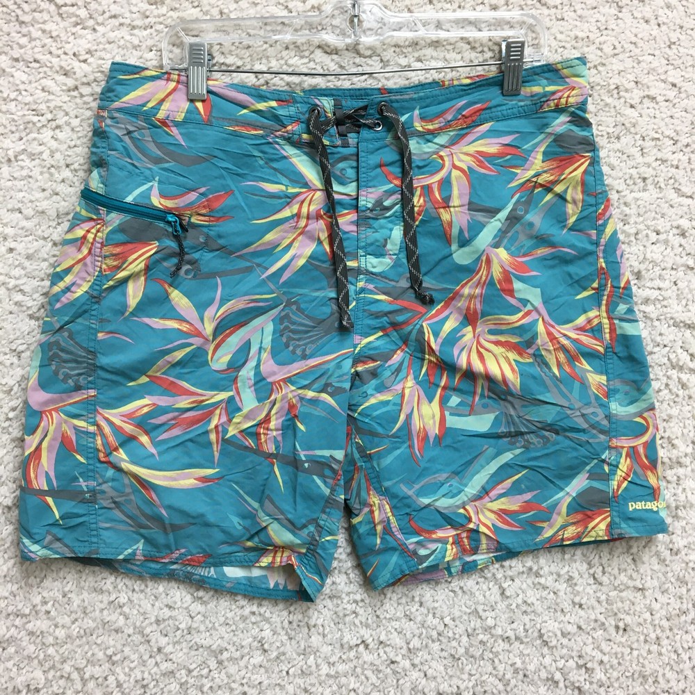 Patagonia Swim Shorts 34 Mens Blue Floral Board Trunks Surf Bathing Suit Casual