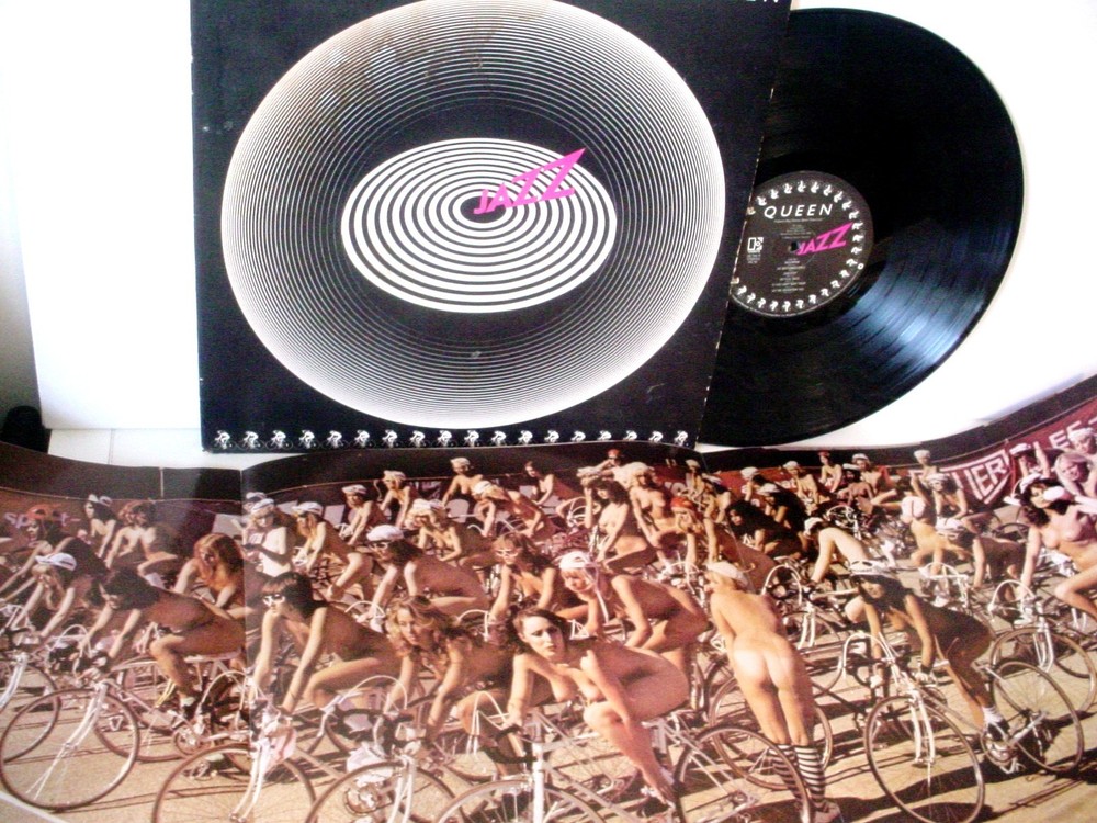 QUEEN Jazz rare Original VINYL LP + POSTER from 1978 (ELEKTRA 6E-166)