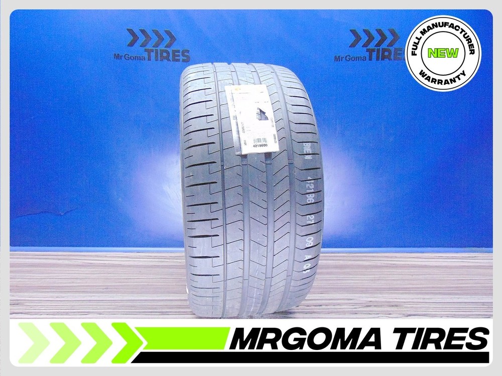 Pirelli PZero PZ4 Sport High-Performance Tire 325/35ZR22