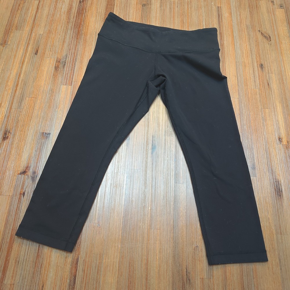 Lululemon Women's Pants Size 8 Black Capri Leggings Compression Performance Run