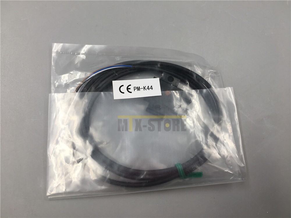 1PC Panasonic/SUNX PM-K44  Micro Sensor ,Photoelectric Switch with line PMK44