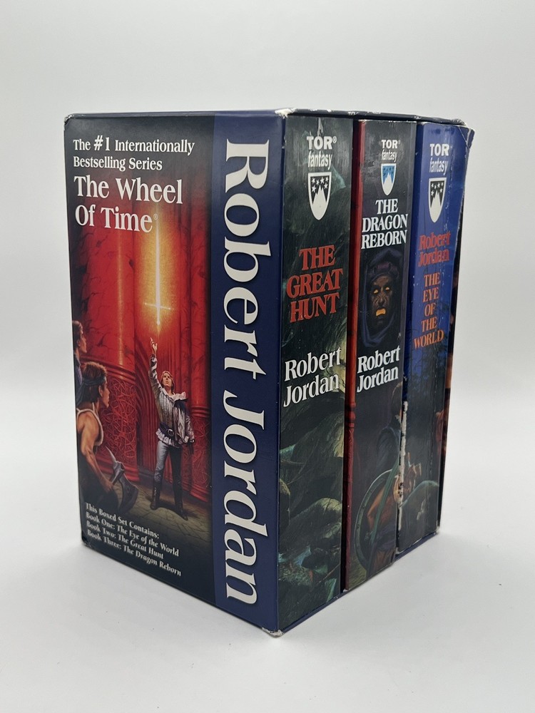 The Wheel of Time, 3 Paperback Book Box Set by Robert Jordan