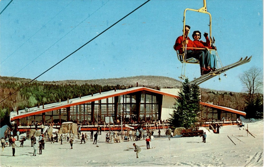 MT. SNOW, VERMONT, Sundance Base Lodge, CROWN, ADAMS, Postcard