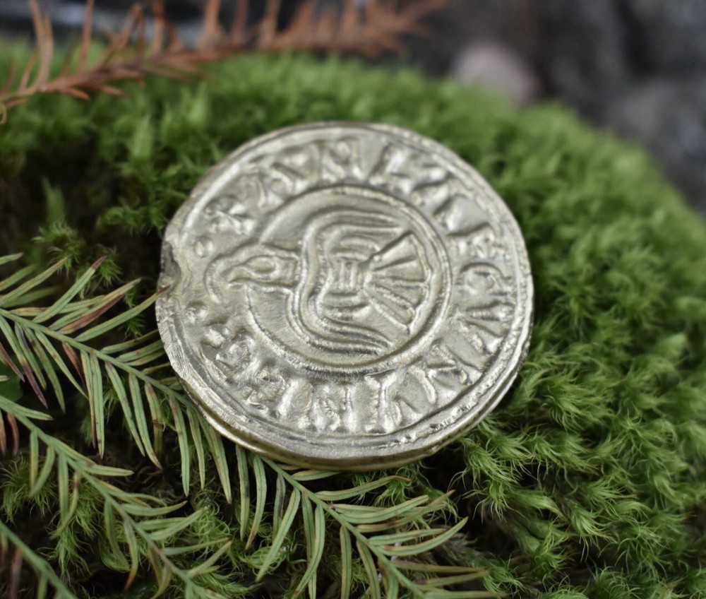 Nordic Gold Cast Viking Raven Penny - collectors and coin enthusiast hand forged