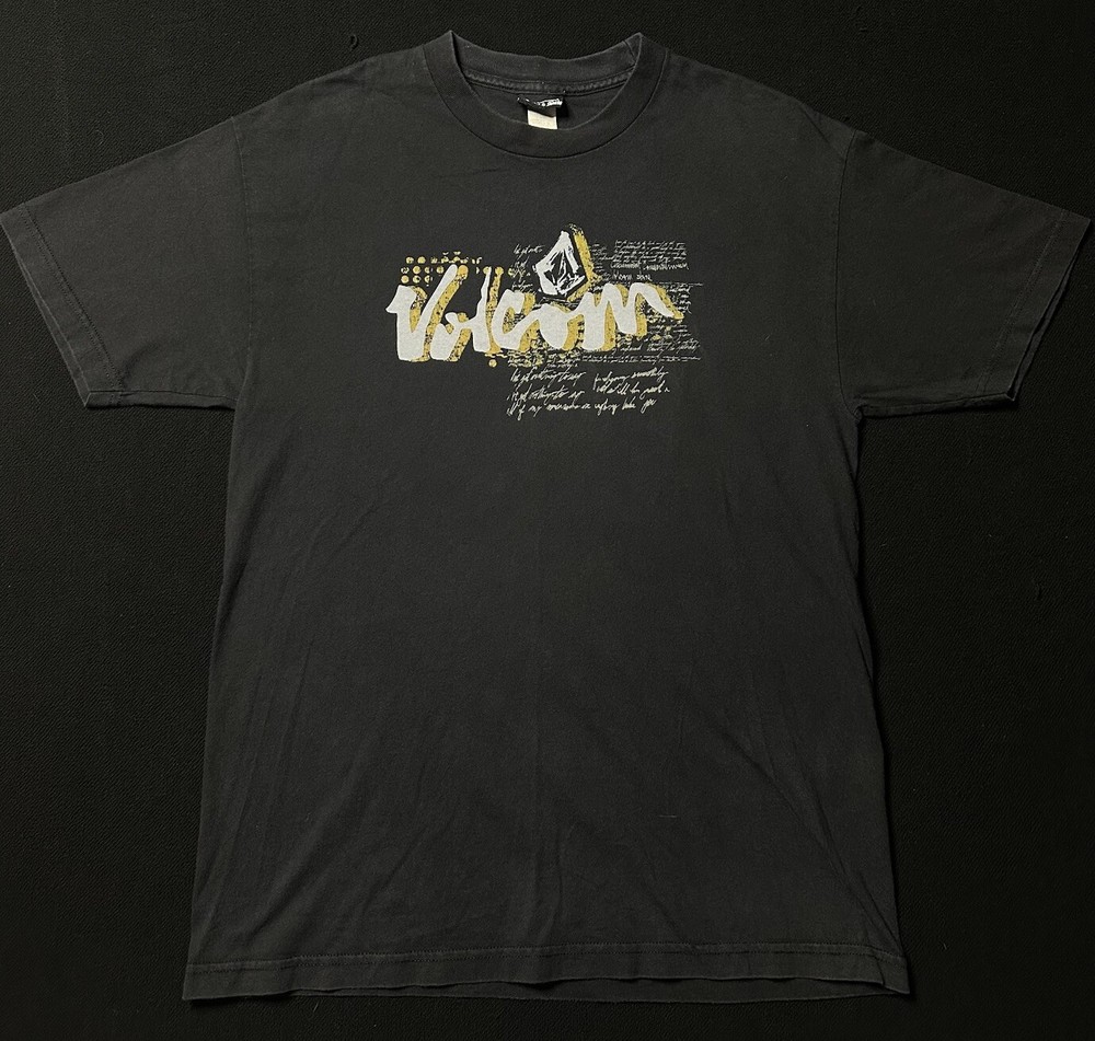 Vintage Volcom - Mens Large - Short Sleeve - Writing on the Walls