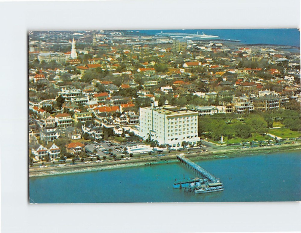 Postcard Sheraton Fort Sumter Hotel Charleston South Carolina USA