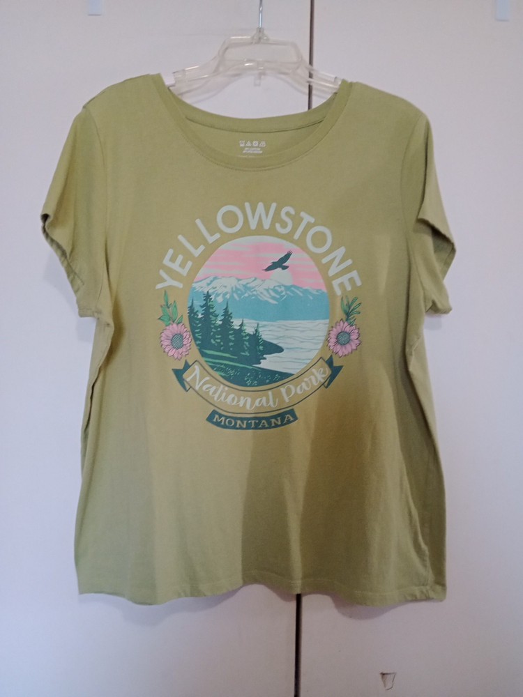 Yellowstone National Park Montana T Shirt Women's Size XXL
