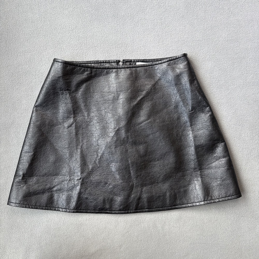 Tuckernuck Mini Skirt Womens XS Black Meg Faux Leather ALine Lined Edgy Chic