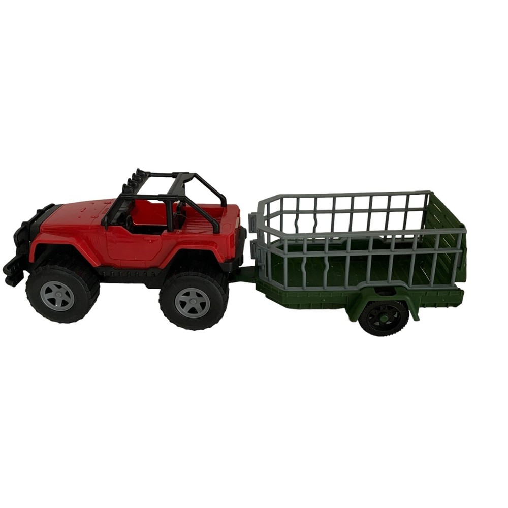 Red Jeep Plastic 8” With Green Livestock Trailer Plastic 7” Fold Down Ramp