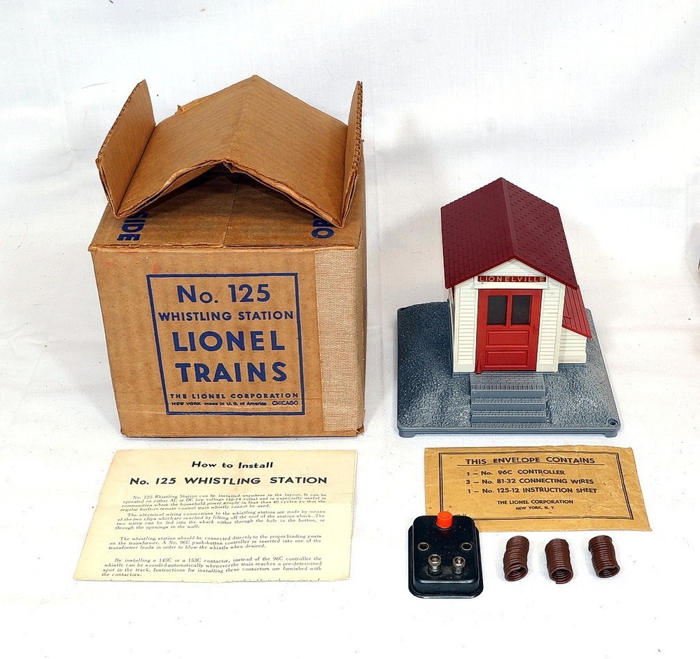 Postwar Lionel #125 Whistling Station From 1951~Complete~w/Nice OB & Instruction