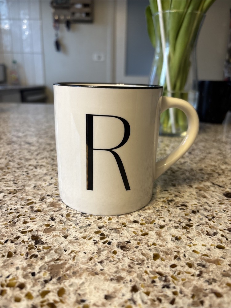 THRESHOLD Mug MONOGRAM R Letter Black White Gold Stoneware 12 oz Coffee Cup