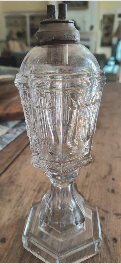 19th C molded glass whale oil lamp w original burner, no reserve