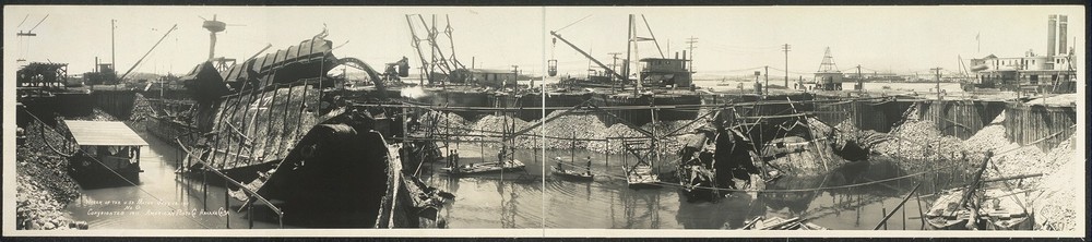 Photo:1911 Panoramic: Wreck of the U.S.S. Maine,July 18,1911