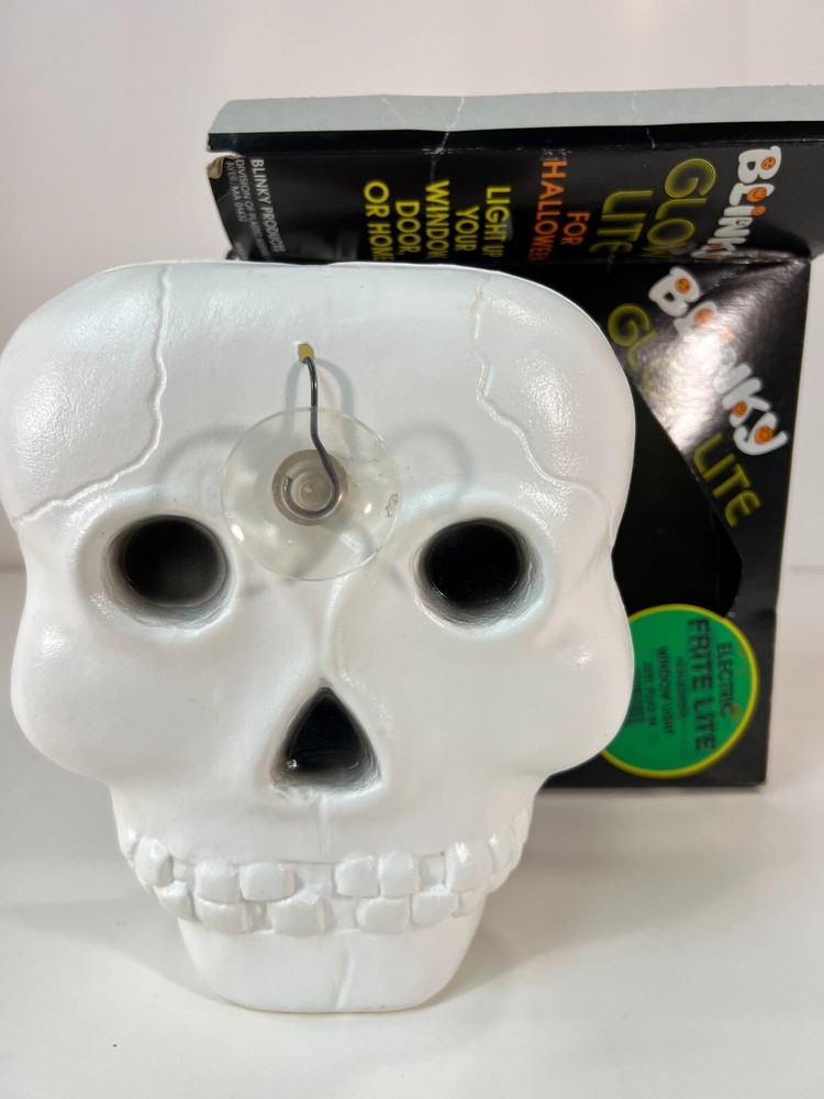 Vintage Blow Mold Light Up Skeleton Face Blinky Glow Lite  8