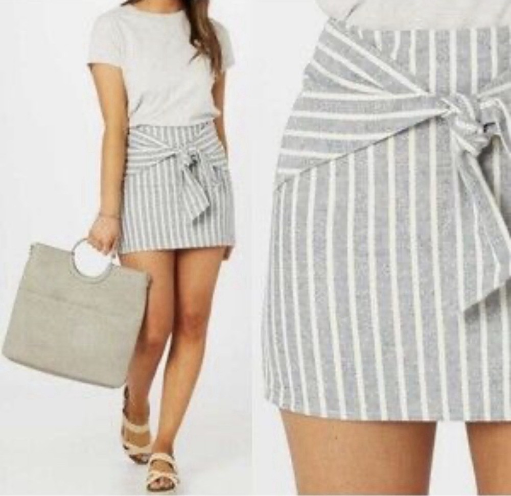 Altar’d State Striped Tie Front Mini Skirt Blue/White Size XS