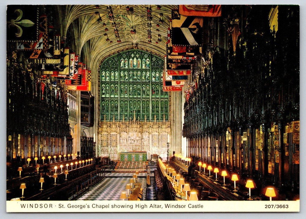 Postcard Windsor Castle St. George's Chapel High Altar England Unposted