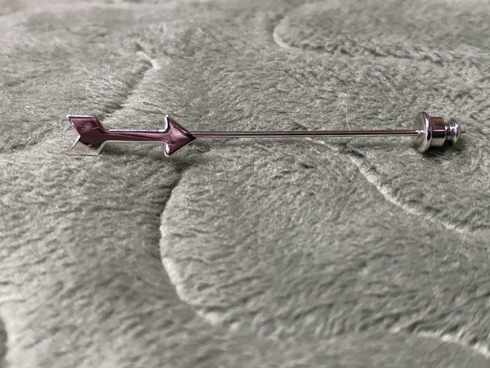 Arrow Stick Pin Silver Tone Vintage Costume Jewelry Clothing Fashion Accent 2”